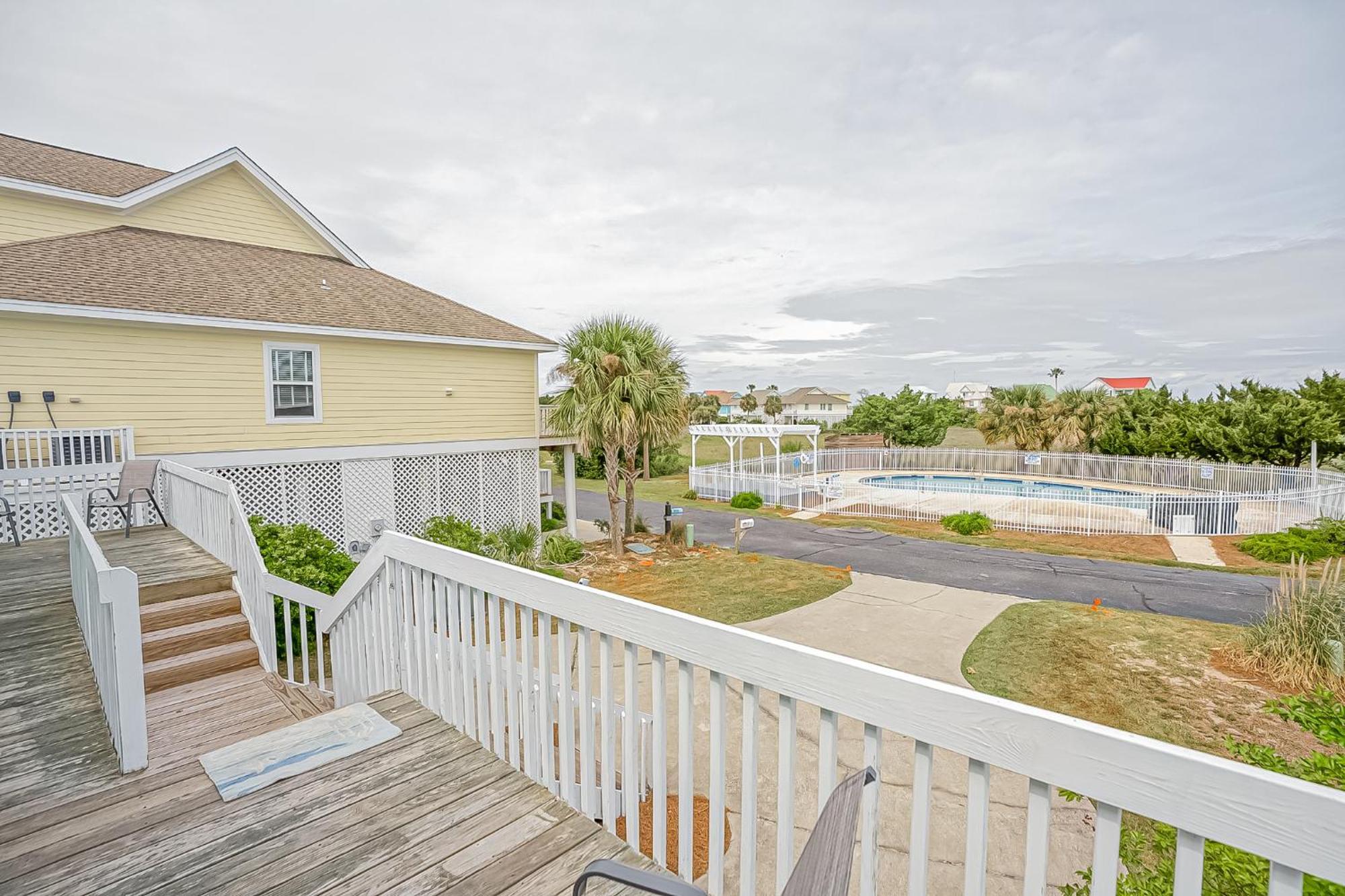 Four-Bedroom House With Great View! Pool Across The Street! Hunting Island Pass! Harbor Island Esterno foto