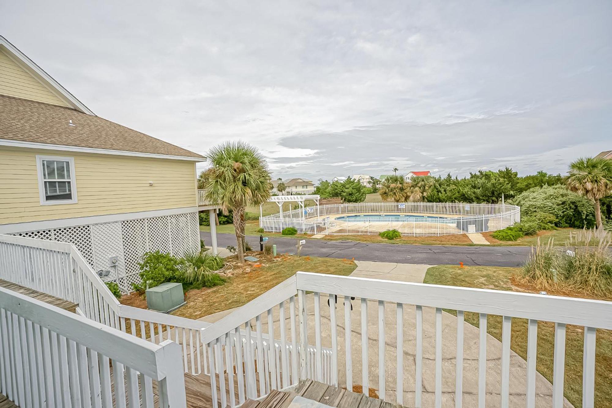 Four-Bedroom House With Great View! Pool Across The Street! Hunting Island Pass! Harbor Island Esterno foto